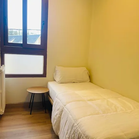 Cubez Hostel *